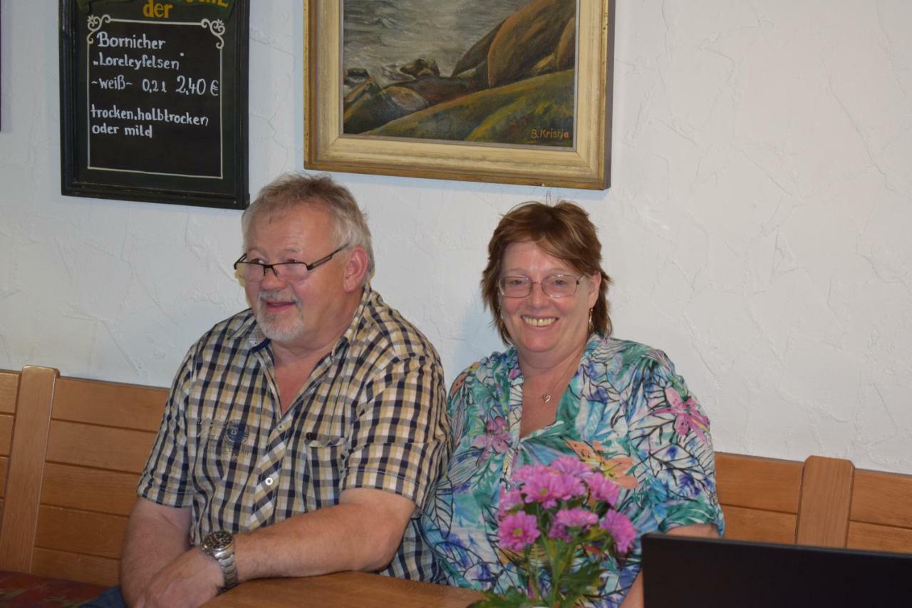 Marktstuebchen An Der Schoenen Loreley Bornich Extérieur photo